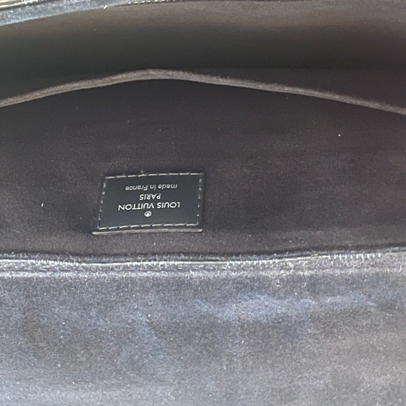 Louis Vuitton new bag , LV Alfa Messenger, good size Medium bag - Picture 10 of 16